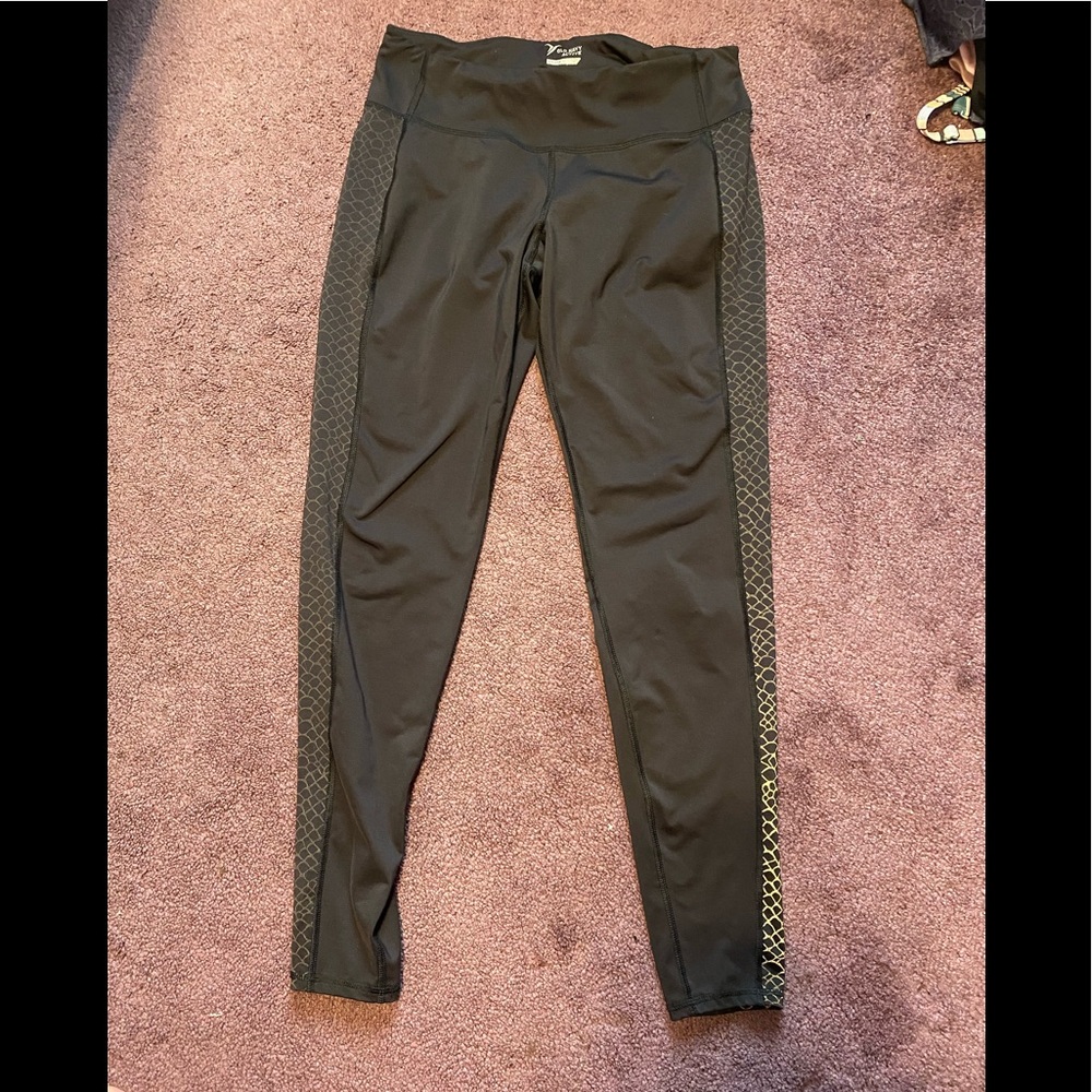 Old Navy workout leggings size L